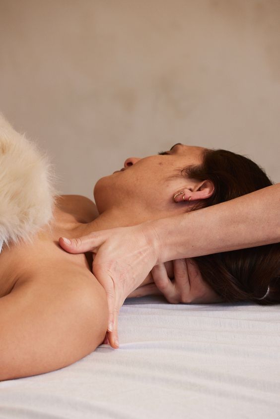 huile essentielle 
pédicure
soin des pieds
réfléxologie
shiatsu

tissus profonds
auto massage
deep tissue
acupression

Rehaussement de cils 91, Browlift Essonne, Lifting des cils 91, Rehaussement de cils naturel Essonne, Browlift à domicile 91, Salon rehaussement de cils Essonne, Lifting des sourcils 91, Browlift naturel Essonne, Soins des cils 91, Atelier browlift Essonne, Rehaussement de cils Massy, Browlift à Évry, Beauté du regard 91, Browlift et rehaussement de cils Essonne, Rehaussement de cils longue durée 91, Browlift professionnel Essonne, Extension de cils 91, Soins sourcils Essonne, Salon de beauté browlift 91, Cils recourbés Essonne, Browlift sur mesure 91, Rehaussement de cils pour un regard intense Essonne, Traitement lifting sourcils 91, Rehaussement de cils pour volume Essonne, Browlift pour des sourcils parfaits 91, Lifting cils et sourcils Essonne, Salon rehaussement de cils Massy, Centre esthétique browlift Évry, Soins cils et sourcils 91, Browlift expert Essonne